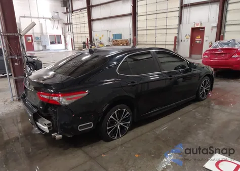 2019 Toyota Camry Se z USA, uszkodzony, nr VIN JTNB11HK0K3080138